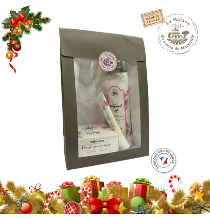 法國聖誕保濕護理櫻花套裝(手霜+面霜+身體乳液) (原價$675)